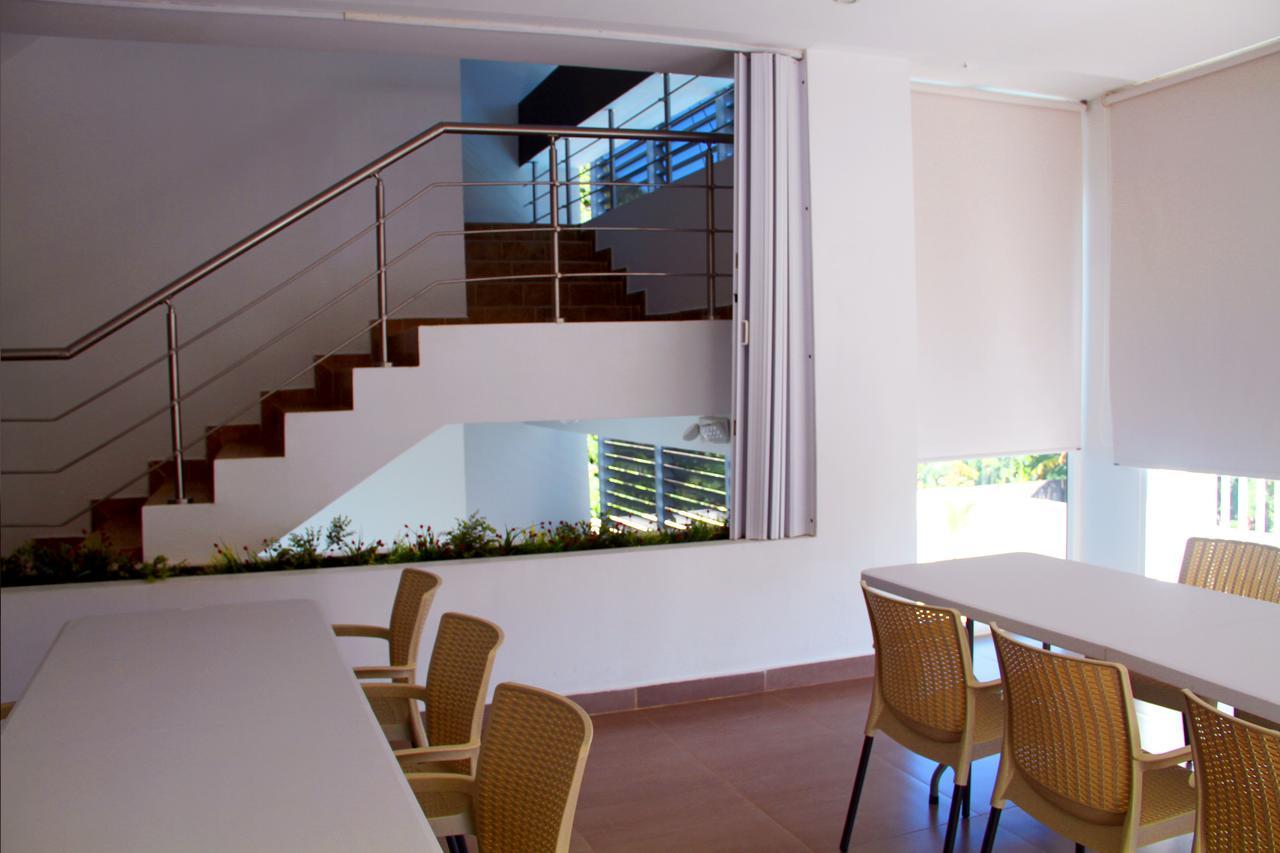 Hotel Anamela Mani Екстер'єр фото