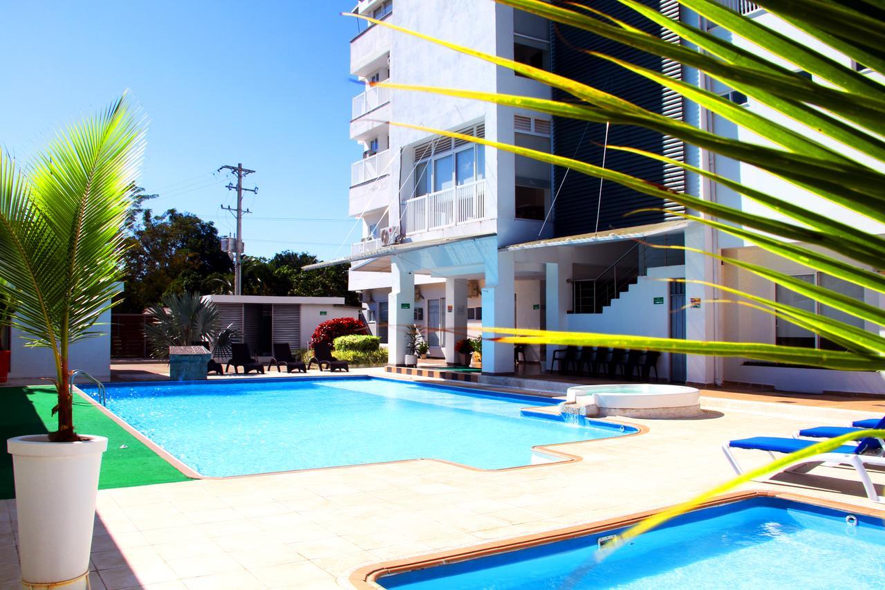 Hotel Anamela Mani Екстер'єр фото