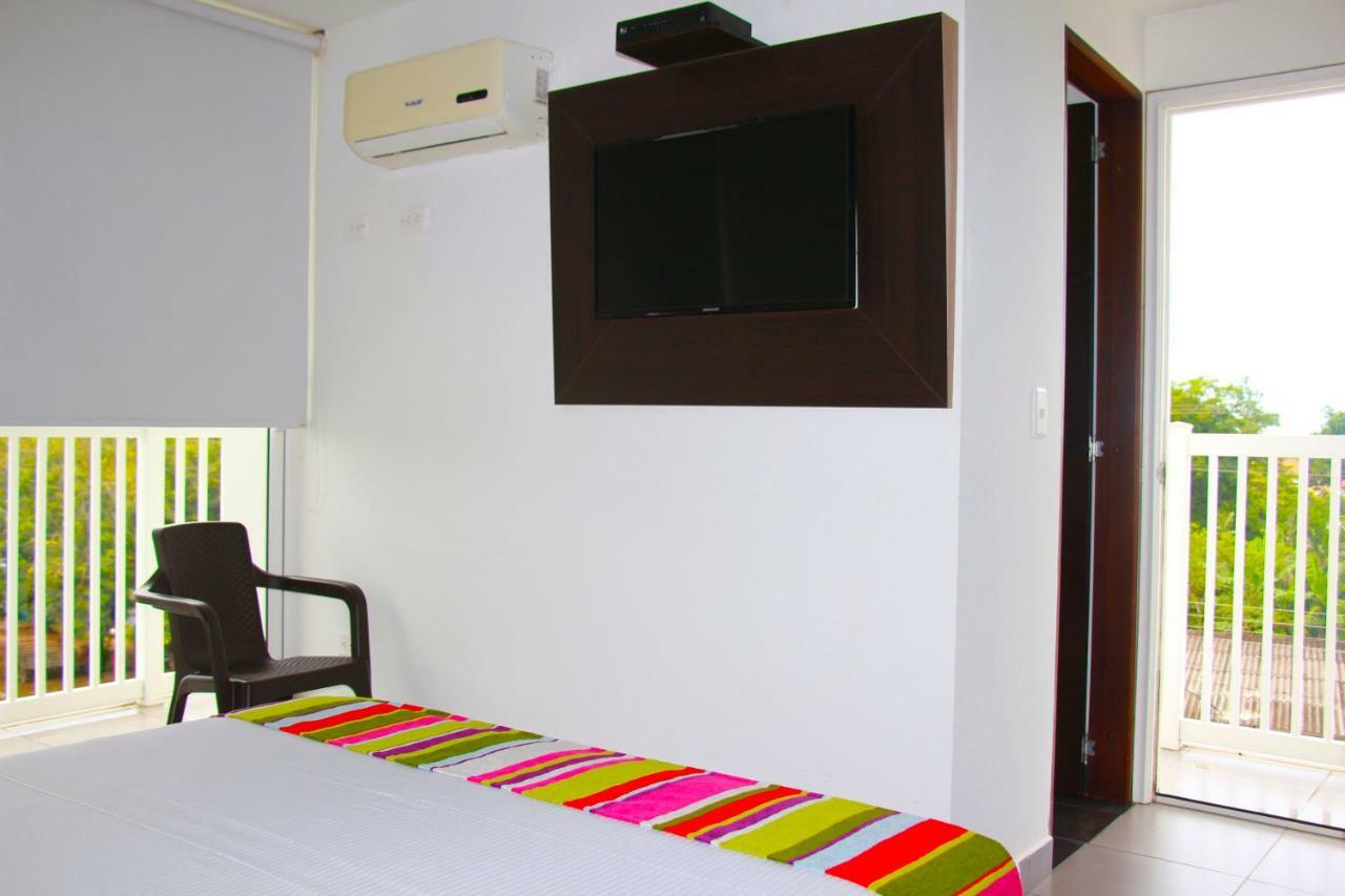 Hotel Anamela Mani Екстер'єр фото