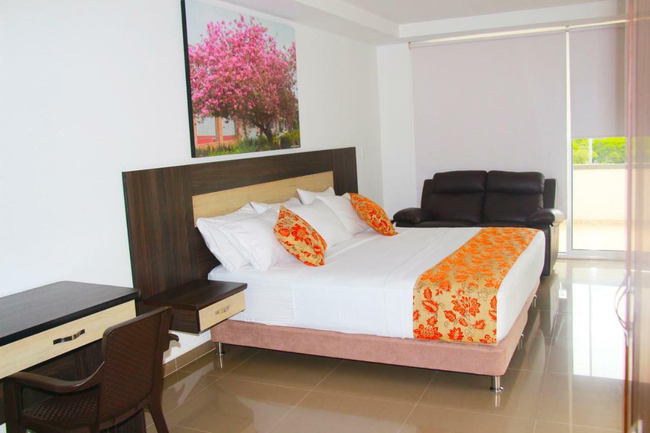 Hotel Anamela Mani Екстер'єр фото